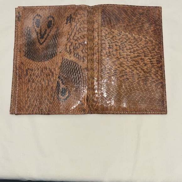 Tan python clutch - Picture 4 of 5